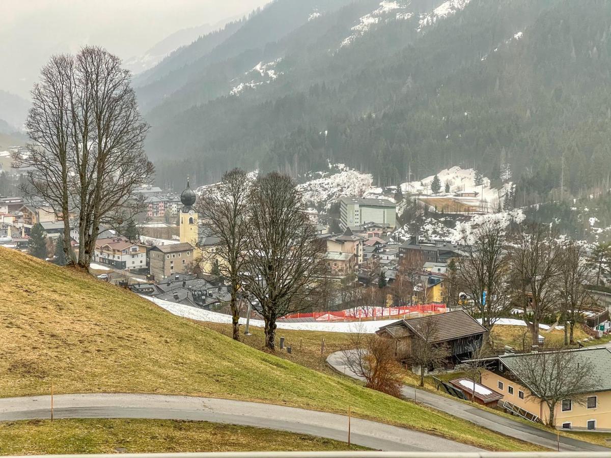 Saalbach Apartments Landhaus Bernkogel - Ski In Ski Out Екстер'єр фото