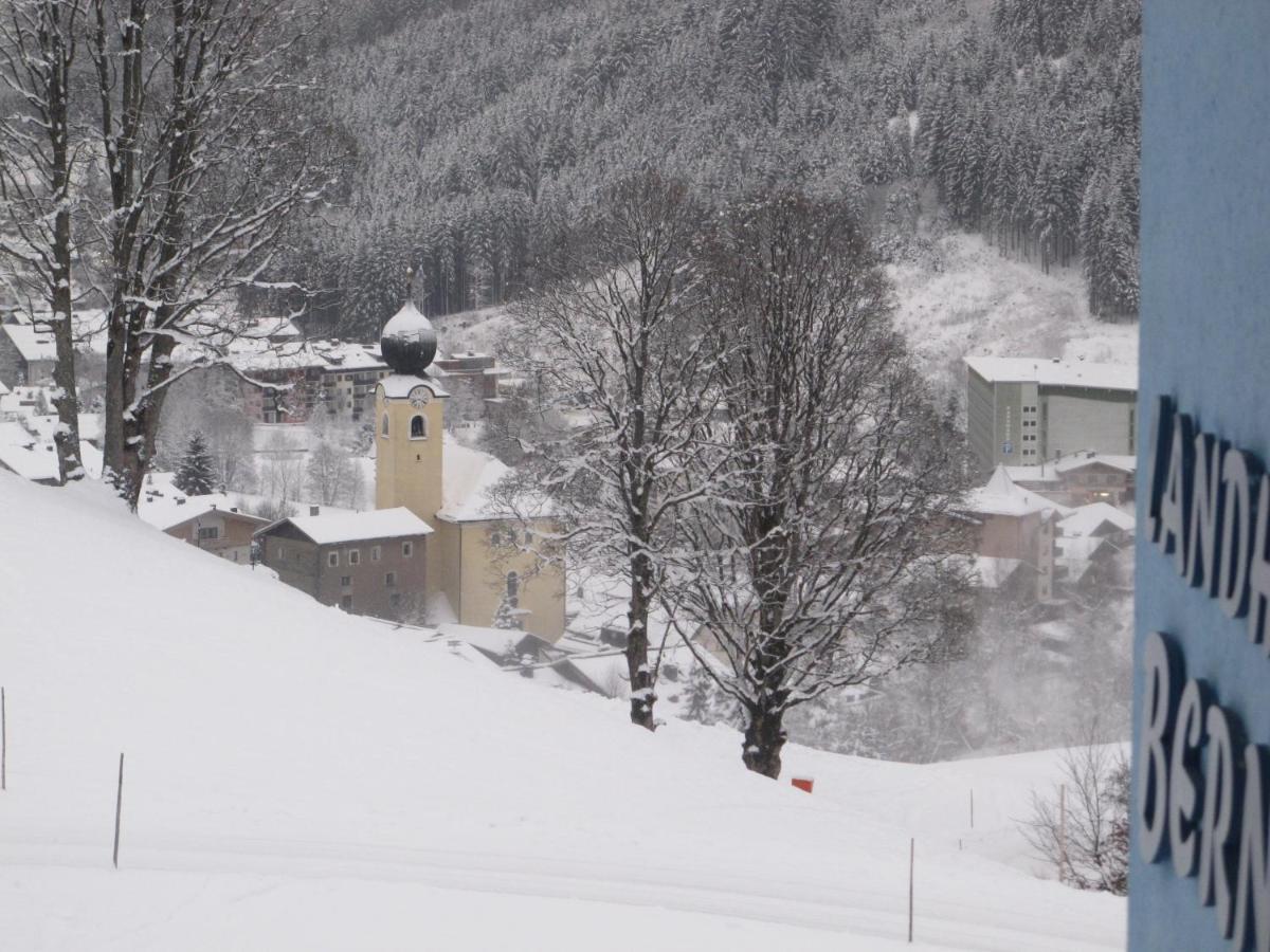Saalbach Apartments Landhaus Bernkogel - Ski In Ski Out Екстер'єр фото