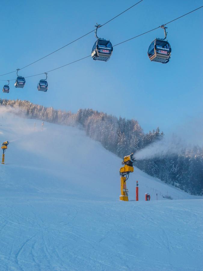 Saalbach Apartments Landhaus Bernkogel - Ski In Ski Out Екстер'єр фото