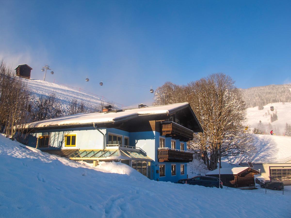 Saalbach Apartments Landhaus Bernkogel - Ski In Ski Out Екстер'єр фото