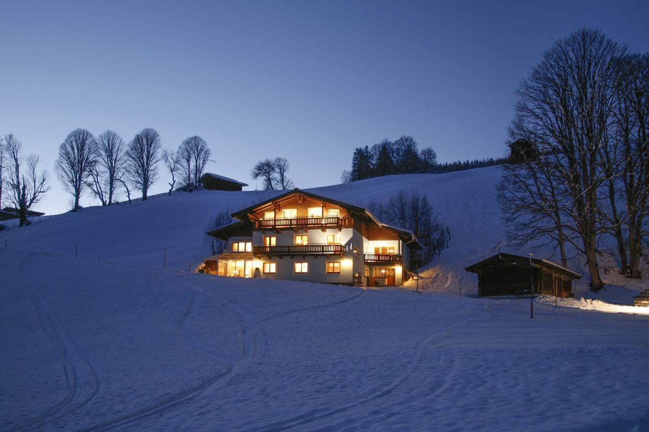 Saalbach Apartments Landhaus Bernkogel - Ski In Ski Out Екстер'єр фото